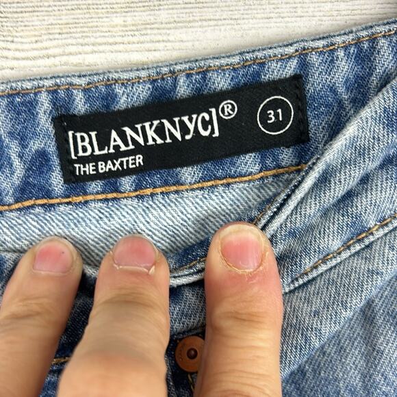 Blank NYC Women’s 31 The Baxter Ribcage Distressed Straight Leg Jeans NEW - Picture 7 of 9